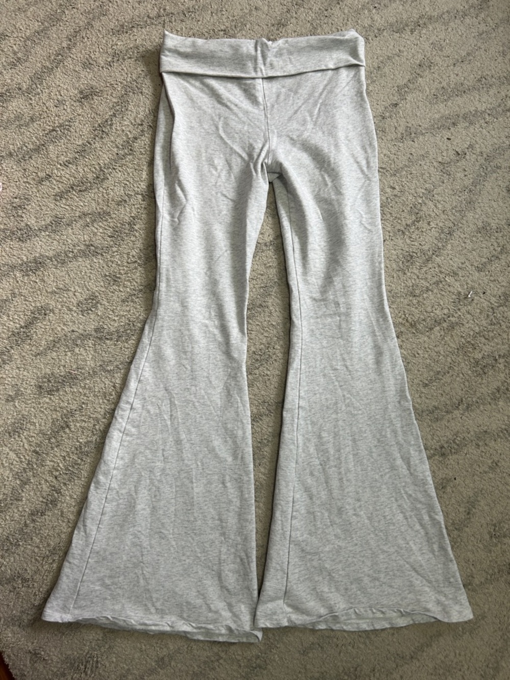 Edikted Light Grey Flare Leggings